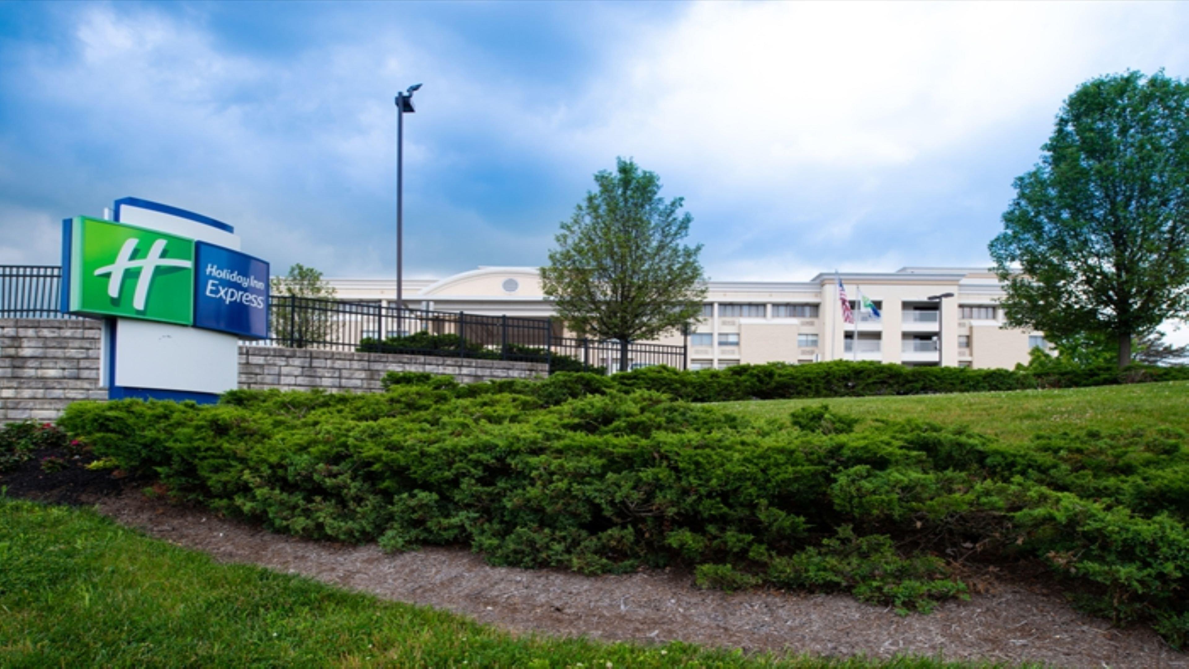 Holiday Inn Express Cincinnati West By Ihg Dent Zewnętrze zdjęcie